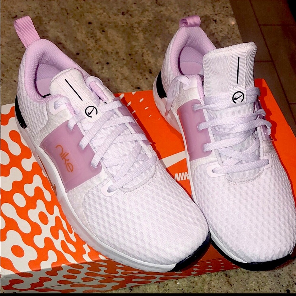 New Nike In Season TR 10